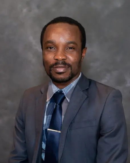 Olushola M. Awoyemi